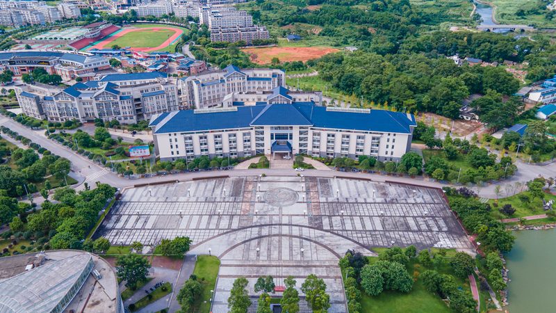 电子产品OEM代加工：揭秘五大关键考量**